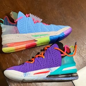 Nike Lebron XVIII